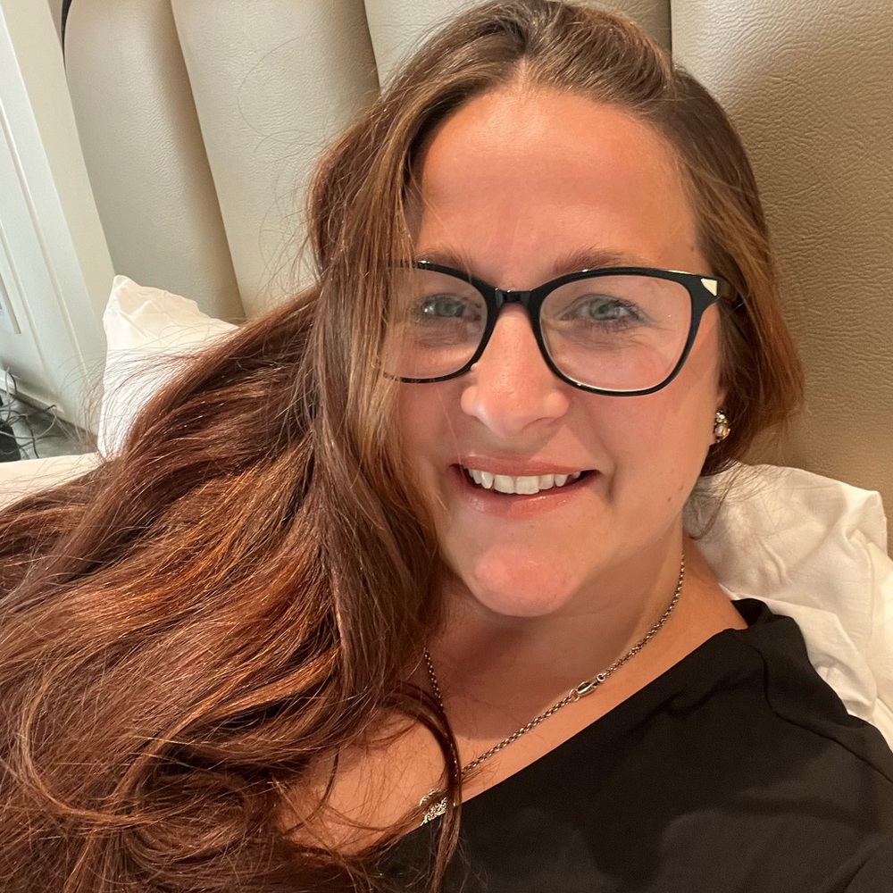 Meet your Posher, Amy